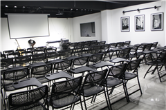 英美吉龙岗校区