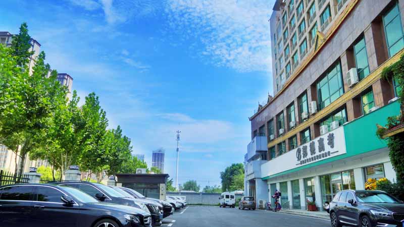 武汉欢乐谷校区