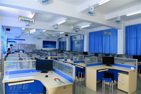 广东省科技职业技术学校的电子商务实训室